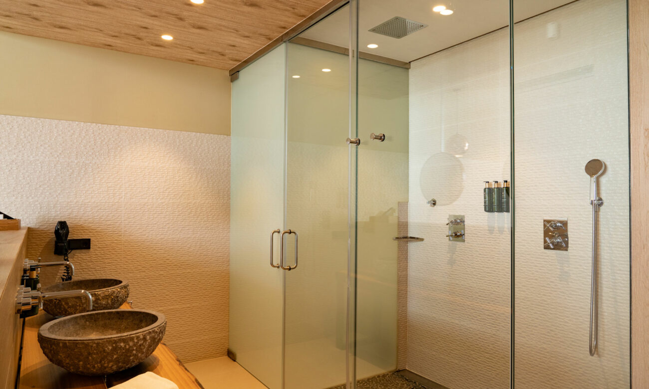 Tropical_Spaces_3466